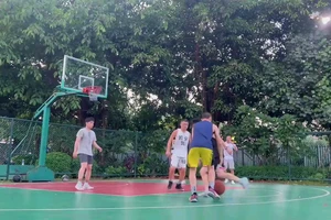 室外篮球训练需要些什么？